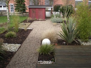 Amelsb. Garten 6.4.08.jpg (92.29 KiB) 1512-mal betrachtet Amelsb. Garten 6.4.08.jpg